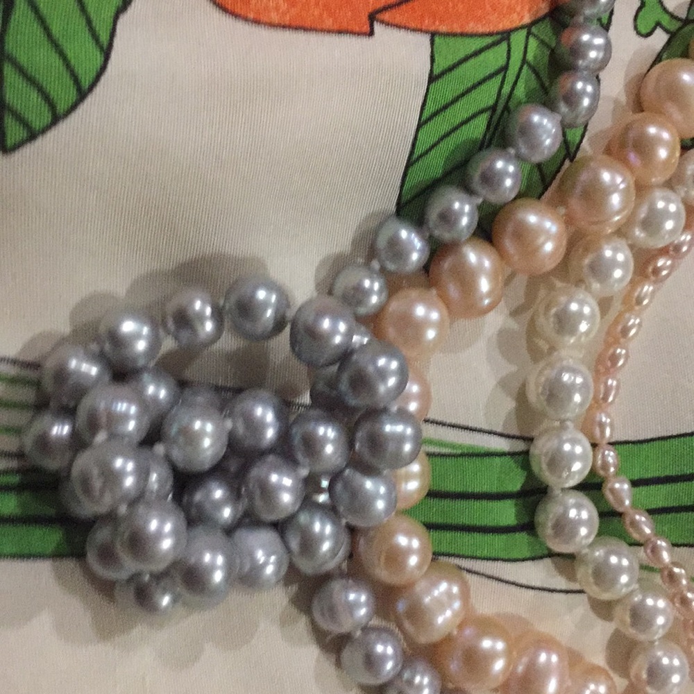 Pearls - Picture 4 of 8